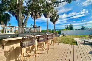 8937 Rocky Creek Dr, Tampa, FL 33615 - Photo 34