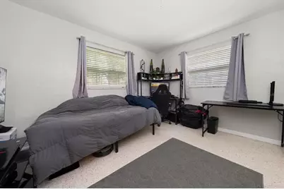 5820 Commonwealth Avenue N, Saint Petersburg, FL 33703 - Photo 24