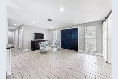 2449 66th Avenue S, Saint Petersburg, FL 33712 - Photo 12