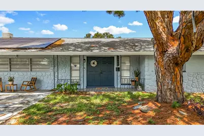 2449 66th Avenue S, Saint Petersburg, FL 33712 - Photo 4