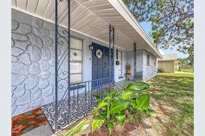 2449 66th Avenue S, Saint Petersburg, FL 33712 - Photo 8