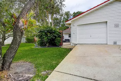 1439 Water View Drive W, Largo, FL 33771 - Photo 38