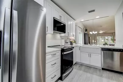 1439 Water View Drive W, Largo, FL 33771 - Photo 6