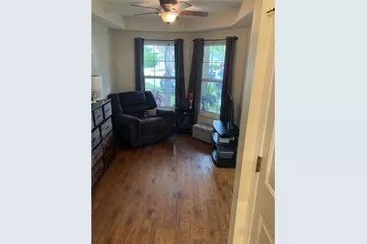 28511 Seashell Court, Wesley Chapel, FL 33545 - Photo 4