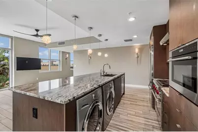 1120 E Kennedy Boulevard #1030, Tampa, FL 33602 - Photo 34