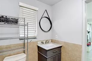 3313 W Kathleen St, Tampa, FL 33607 - Photo 20