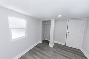 2240 10th St S, Saint Petersburg, FL 33705 - Photo 42