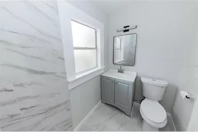 2240 10th Street S, Saint Petersburg, FL 33705 - Photo 44