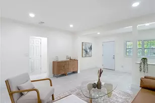 8010 N 13th St, Tampa, FL 33604 - Photo 8