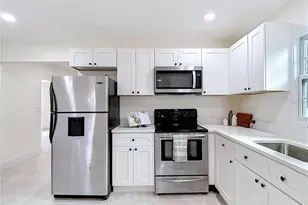 8010 N 13th St, Tampa, FL 33604 - Photo 12