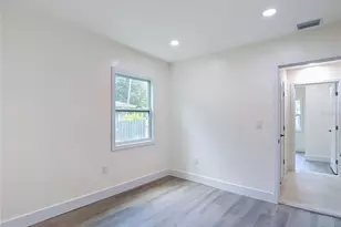 8010 N 13th St, Tampa, FL 33604 - Photo 30