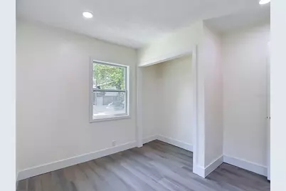 8010 N 13th Street, Tampa, FL 33604 - Photo 22