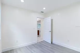 8010 N 13th St, Tampa, FL 33604 - Photo 30