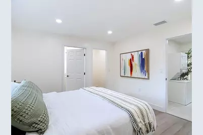 8010 N 13th Street, Tampa, FL 33604 - Photo 16