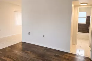 6165 58th Street N, Saint Petersburg, FL 33709 - Photo 10