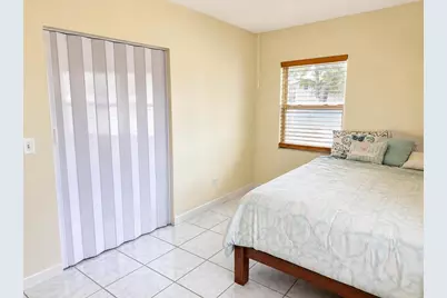 8002 Woodvine Place, Tampa, FL 33615 - Photo 18