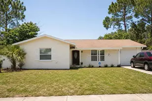 8002 Woodvine Pl, Tampa, FL 33615 - Photo 2