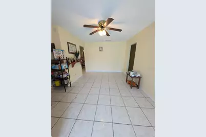 8002 Woodvine Place, Tampa, FL 33615 - Photo 24