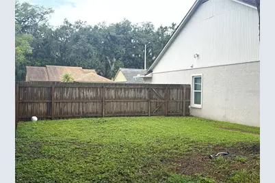 2042 Shadow Pine Drive, Brandon, FL 33511 - Photo 26