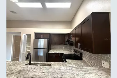 2042 Shadow Pine Drive, Brandon, FL 33511 - Photo 10