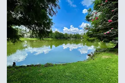 1300 E Henry Avenue, Tampa, FL 33604 - Photo 2