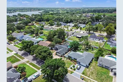 7774 Barberry Drive, Orlando, FL 32835 - Photo 10