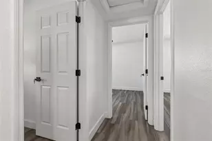 4417 W Fairview Heights, Tampa, FL 33616 - Photo 28