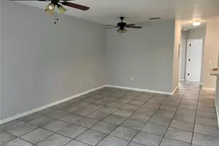 6431 Cypressdale Dr, Riverview, FL 33578 - Photo 14