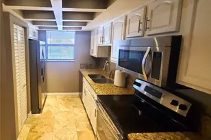 775 N Village Dr N, Saint Petersburg, FL 33716 - Photo 4