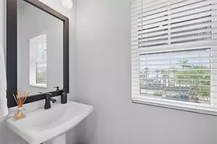 1528 Skysail Ln, Sarasota, FL 34240 - Photo 12