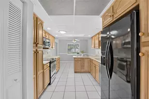 1244 W Del Webb Blvd, Sun City Center, FL 33573 - Photo 12