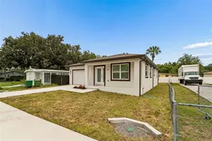 4509 N 39th St, Tampa, FL 33610 - Photo 2