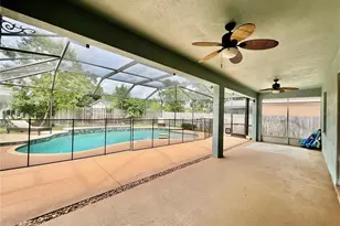 2848 Duncan Tree Cir, Valrico, FL 33594 - Photo 28