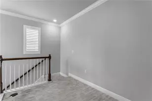 602 Ozona Village Dr, Palm Harbor, FL 34683 - Photo 18
