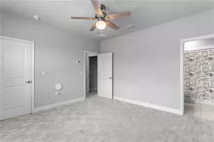 602 Ozona Village Dr, Palm Harbor, FL 34683 - Photo 26