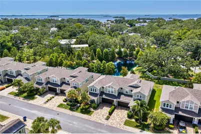 602 Ozona Village Drive, Palm Harbor, FL 34683 - Photo 4