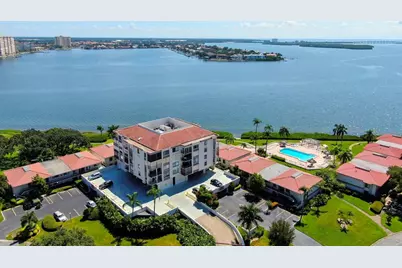 6218 Palma Del Mar Boulevard S #606, Saint Petersburg, FL 33715 - Photo 2