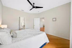 10409 Crimson Park Ln, Tampa, FL 33626 - Photo 34