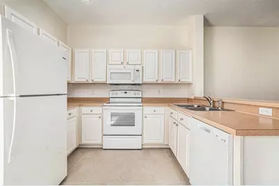 11676 Declaration Drive, Tampa, FL 33635 - Photo 14