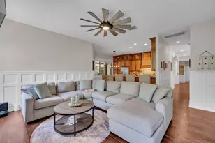 5967 Jaegerglen Dr, Lithia, FL 33547 - Photo 14