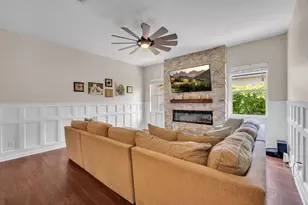 5967 Jaegerglen Dr, Lithia, FL 33547 - Photo 16