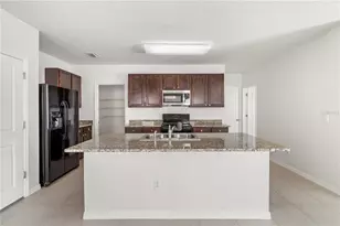 7789 Tuscan Bay Cir, Wesley Chapel, FL 33545 - Photo 14
