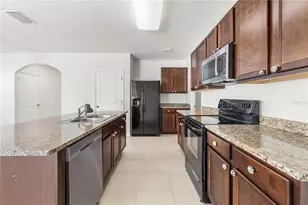 7789 Tuscan Bay Cir, Wesley Chapel, FL 33545 - Photo 18