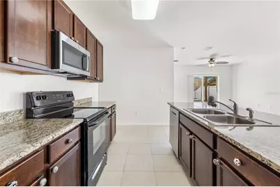 7789 Tuscan Bay Circle, Wesley Chapel, FL 33545 - Photo 16