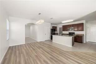 7789 Tuscan Bay Cir, Wesley Chapel, FL 33545 - Photo 10