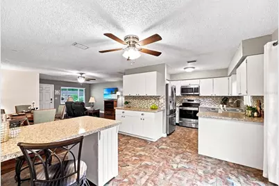 12828 128th Avenue, Largo, FL 33774 - Photo 6