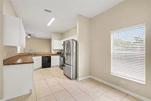 8301 N Marks St, Tampa, FL 33604 - Photo 10
