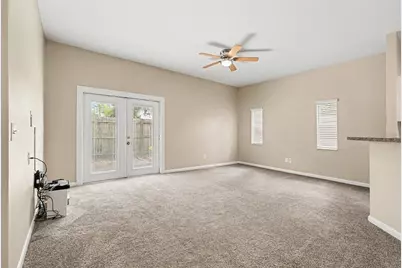 8301 N Marks Street, Tampa, FL 33604 - Photo 8