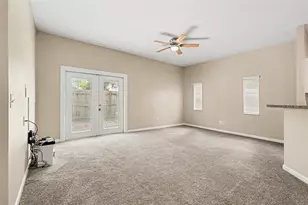 8301 N Marks St, Tampa, FL 33604 - Photo 8