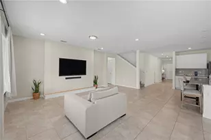 3891 Capri Coast Dr, Plant City, FL 33565 - Photo 12